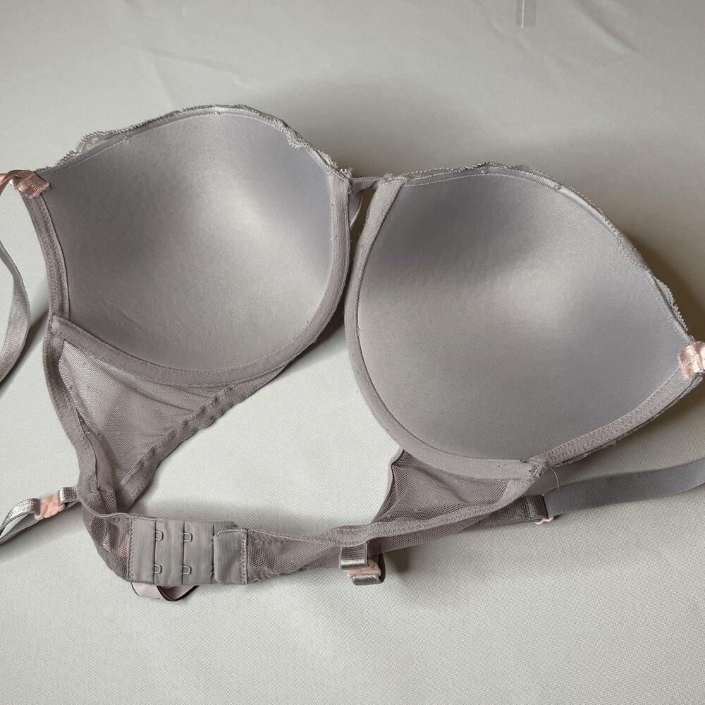 Victoria Secret Push-Up Lace Bra Size 34DDD Lavender Gray Mesh Sides Straps - Picture 6 of 12